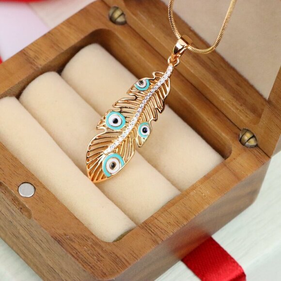 "Elegant Peacock Feather Evil Eye Pendant, XPPT1318 - Picture 8 of 12
